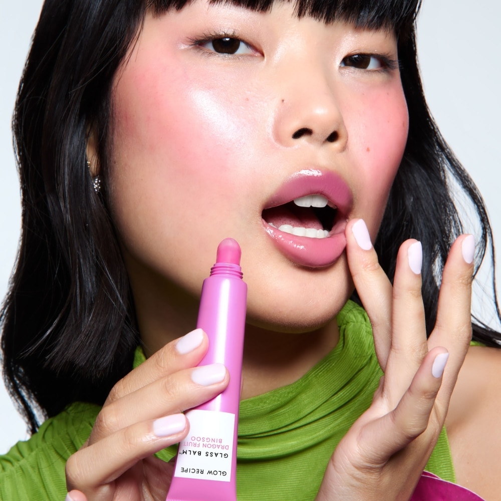 GLASS BALM LIP TREATMENT FOR SHINE & HYDRATION (TRATAMIENTO PARA LABIOS)